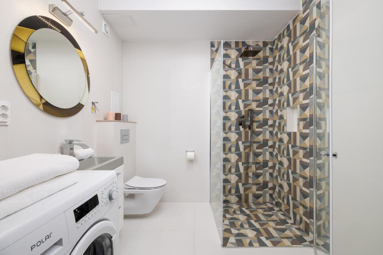Mondrian Cracow - 2 Bedroom For Office By Renters Apartment Krakow